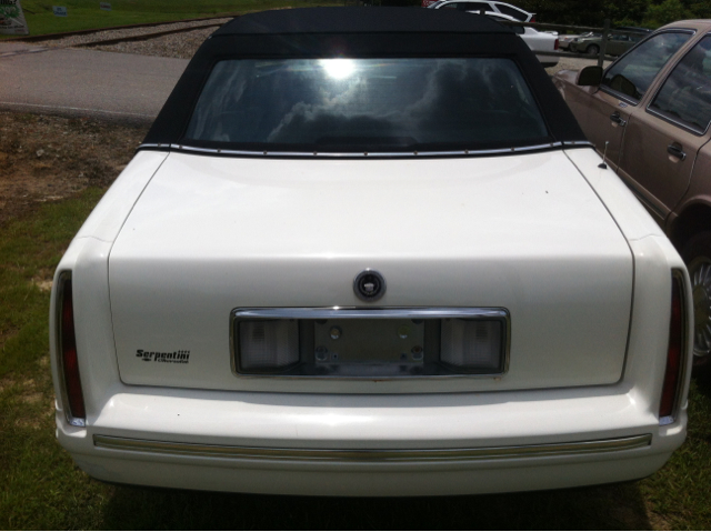 1998 Cadillac Deville Base