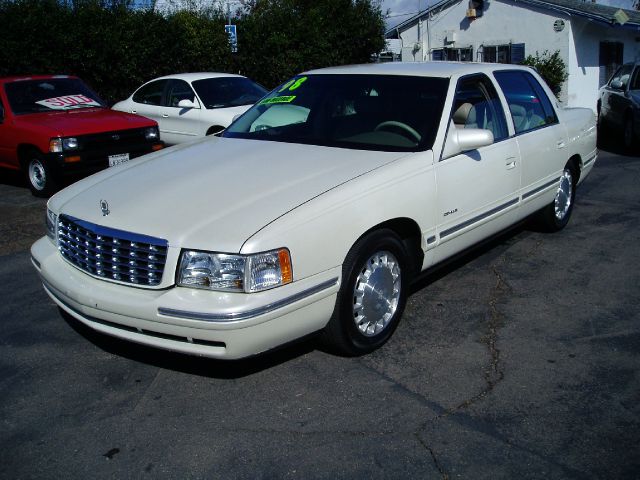 1998 Cadillac Deville Base