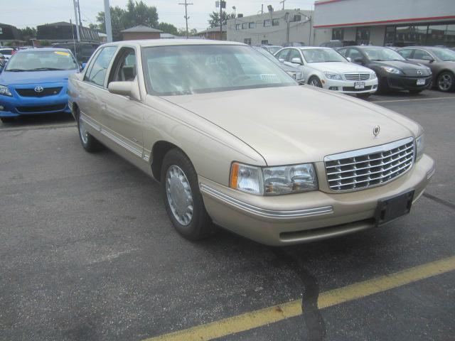 1998 Cadillac Deville SE Sedan