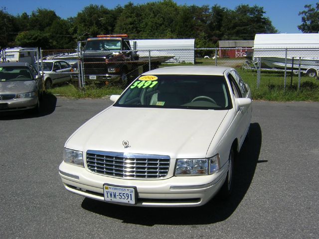 1998 Cadillac Deville Base