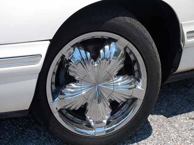 1999 Cadillac Deville Base