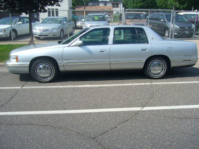 1999 Cadillac Deville 3LT Truck