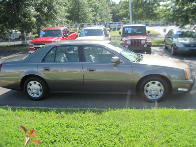 2000 Cadillac Deville Base