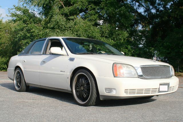 2000 Cadillac Deville Base
