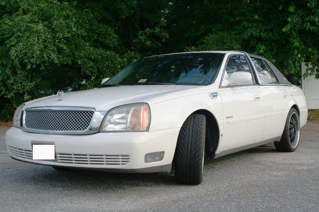 2000 Cadillac Deville Base