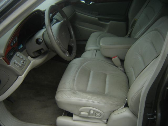 2000 Cadillac Deville Base