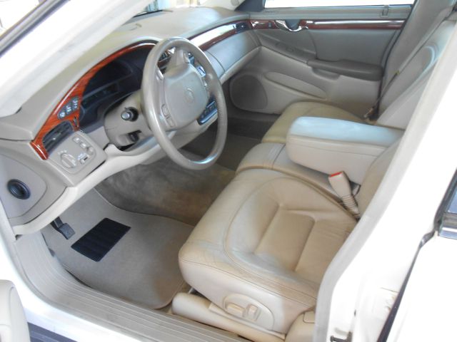 2000 Cadillac Deville Base