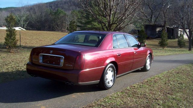 2000 Cadillac Deville Base