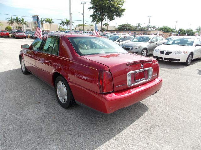 2000 Cadillac Deville Base
