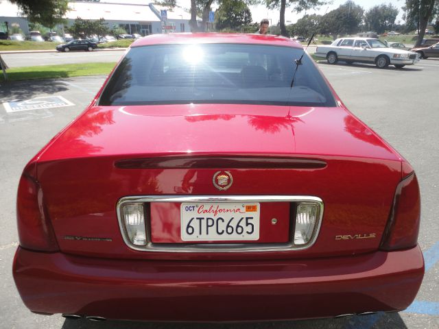 2000 Cadillac Deville Base