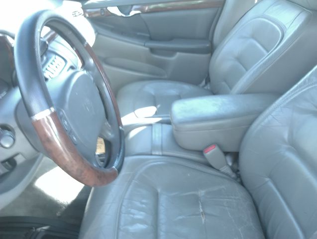 2000 Cadillac Deville Base