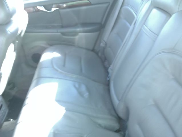 2000 Cadillac Deville Base