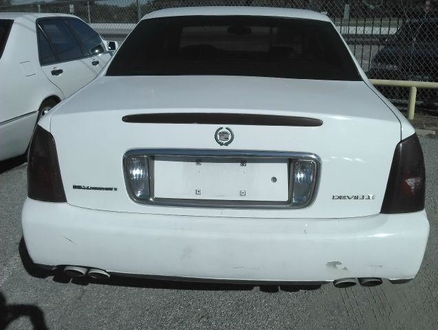 2000 Cadillac Deville Base