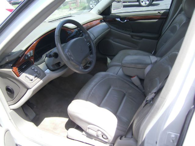 2000 Cadillac Deville Unknown