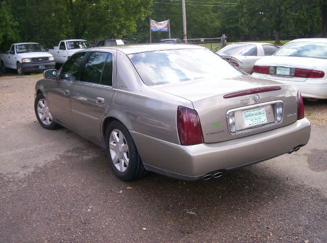 2000 Cadillac Deville Base