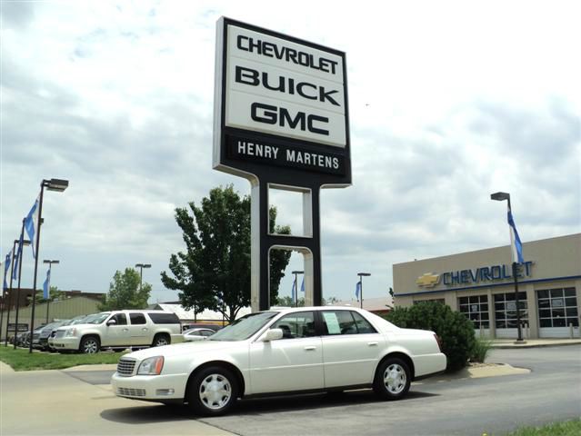 2001 Cadillac Deville Base