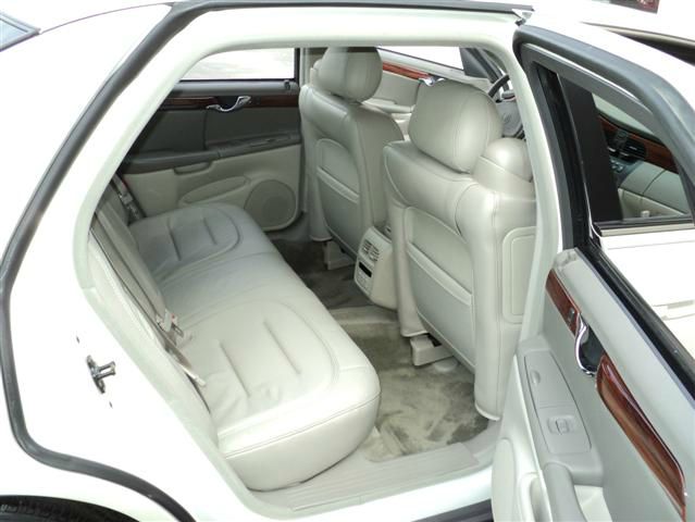 2001 Cadillac Deville Base