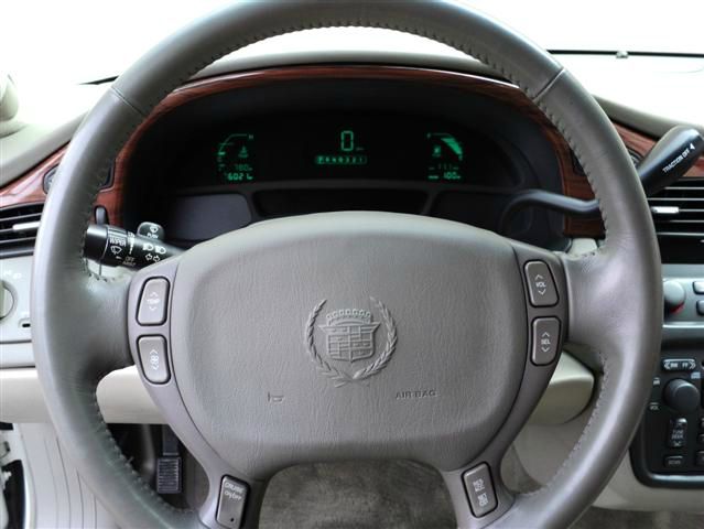 2001 Cadillac Deville Base