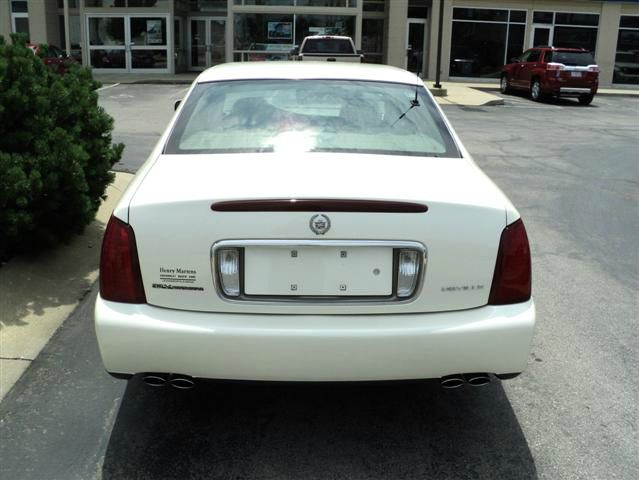 2001 Cadillac Deville Base