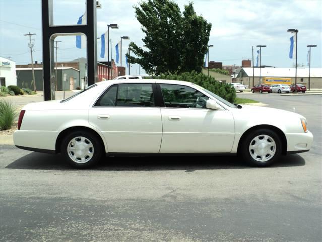 2001 Cadillac Deville Base