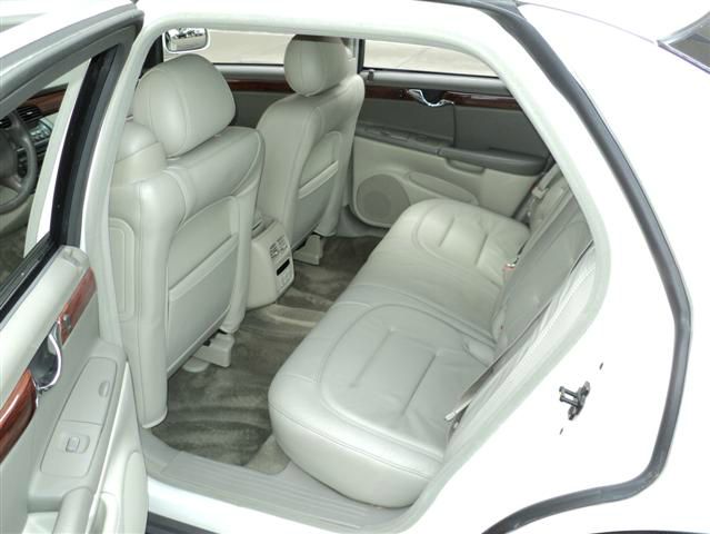 2001 Cadillac Deville Base