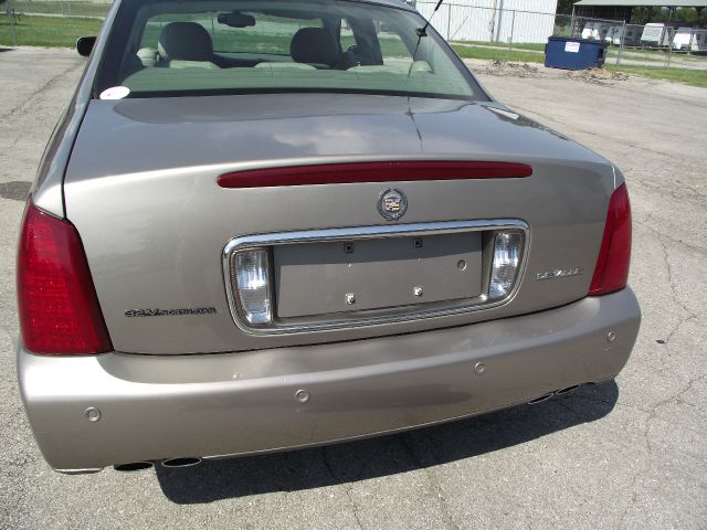 2001 Cadillac Deville Base