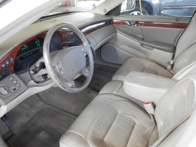 2001 Cadillac Deville Base