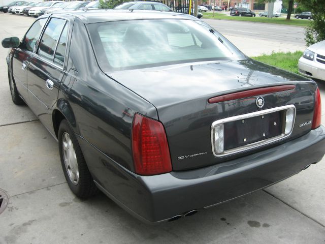 2001 Cadillac Deville Base