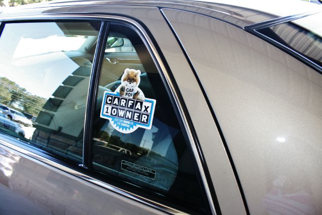 2001 Cadillac Deville Base