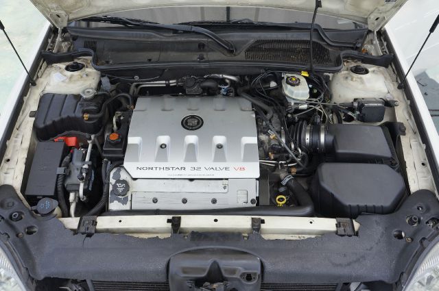 2001 Cadillac Deville Base