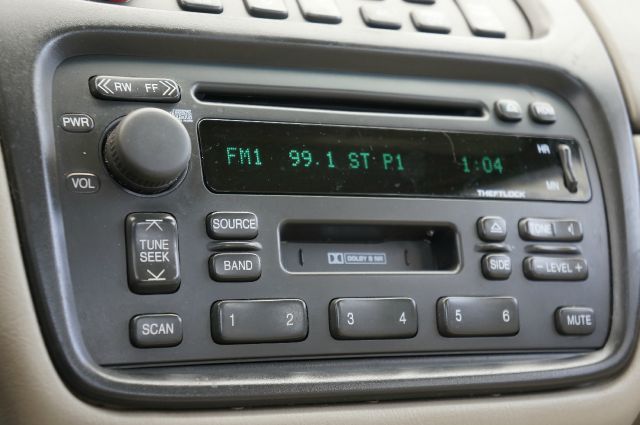 2001 Cadillac Deville Base