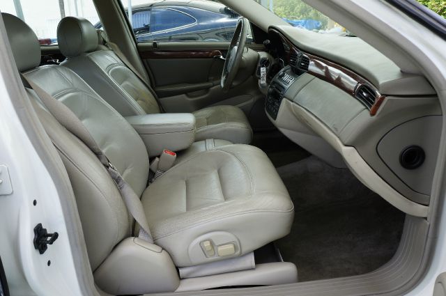 2001 Cadillac Deville Base