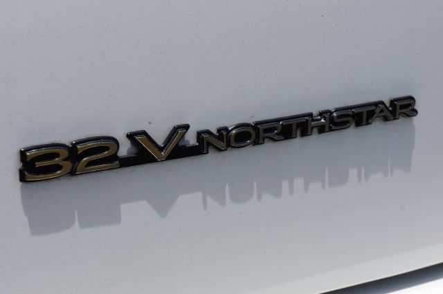 2001 Cadillac Deville Base