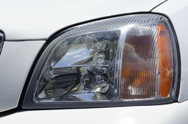 2001 Cadillac Deville Base