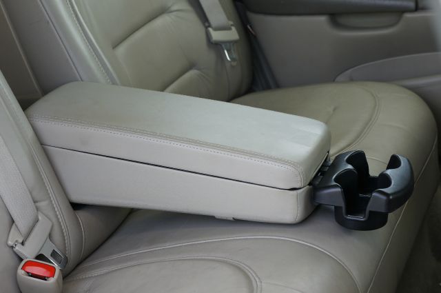 2001 Cadillac Deville Base