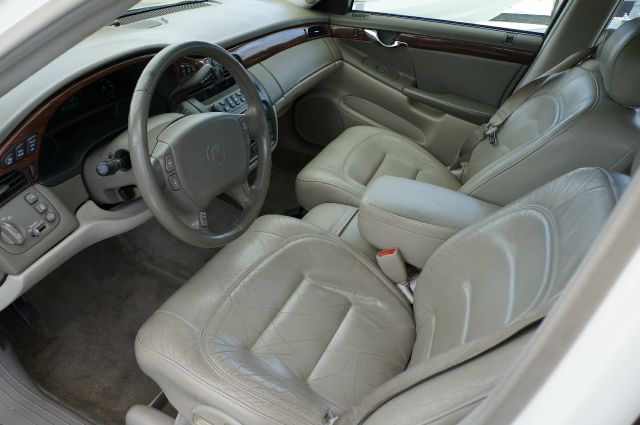2001 Cadillac Deville Base