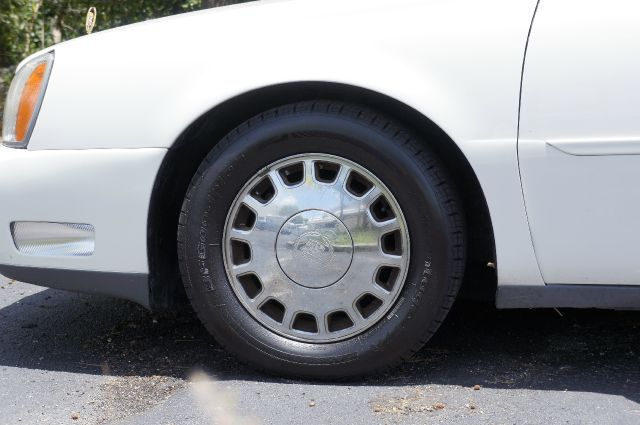 2001 Cadillac Deville Base