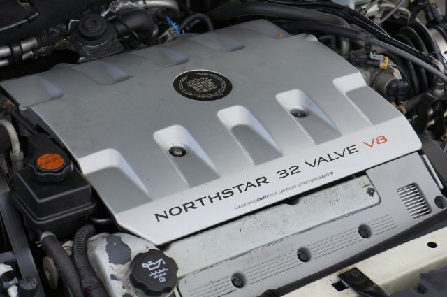 2001 Cadillac Deville Base