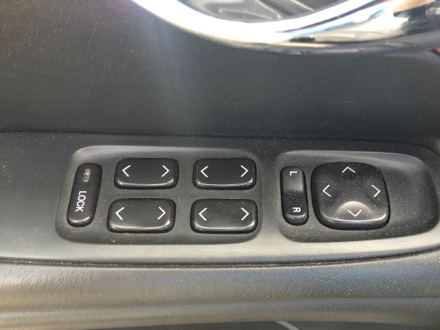 2001 Cadillac Deville Base