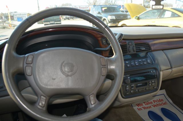 2001 Cadillac Deville Base