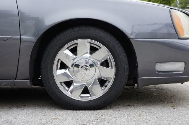 2001 Cadillac Deville Base