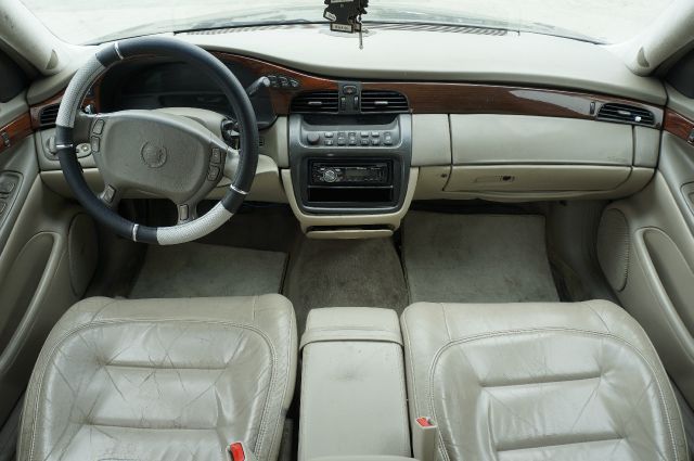 2001 Cadillac Deville Base