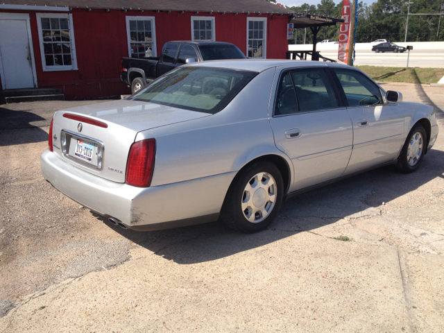 2001 Cadillac Deville Base