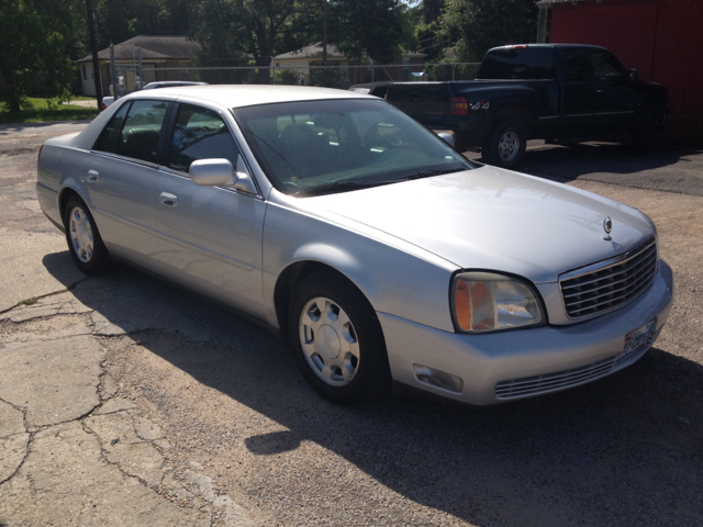 2001 Cadillac Deville Base