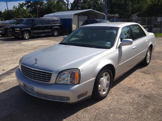 2001 Cadillac Deville Base