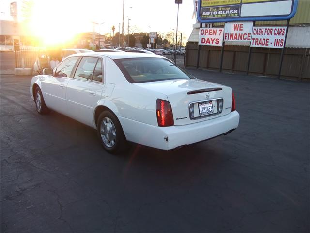 2002 Cadillac Deville Base