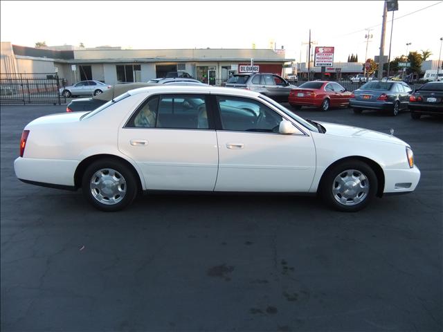 2002 Cadillac Deville Base
