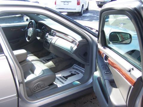 2002 Cadillac Deville Base