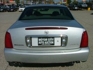 2002 Cadillac Deville Base
