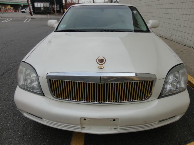 2003 Cadillac Deville GS VERY Sharp